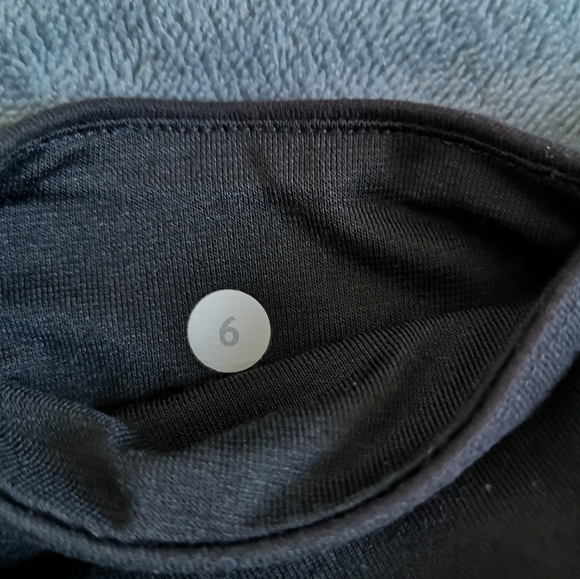 Lululemon leggings - Picture 2 of 3